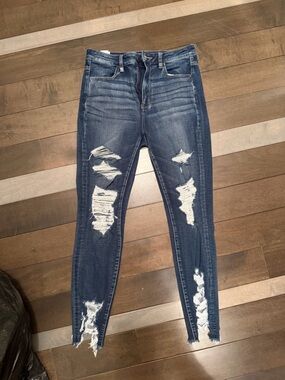 American Eagle Outfitters Dark Blue Distressed Skinny Jeans